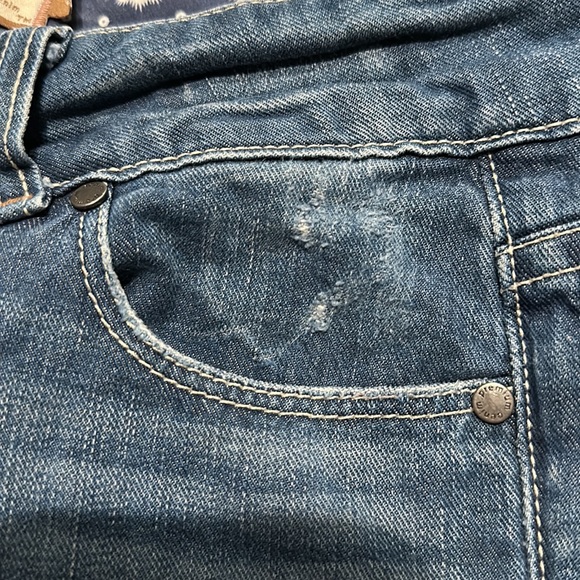 PAIGE Hidden Hills Bootcut Jeans - Picture 9 of 10